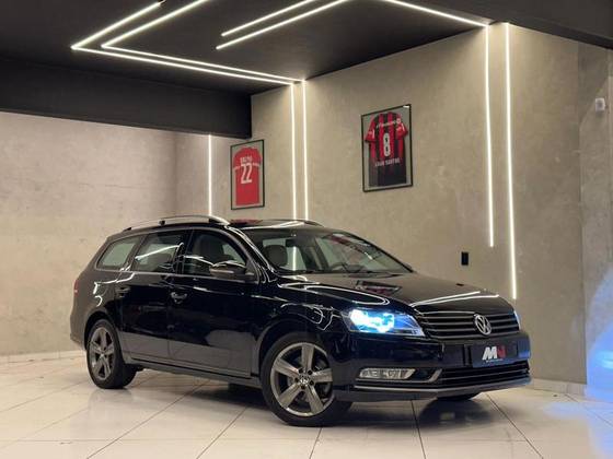 VOLKSWAGEN PASSAT VARIANT 2.0 TSI 16V 211CV GASOLINA 4P AUTOMÁTICO VOLKSWAGEN PASSAT VARIANT 2.0 TSI 16V 211CV GASOLINA 4P AUTOMÁTICO